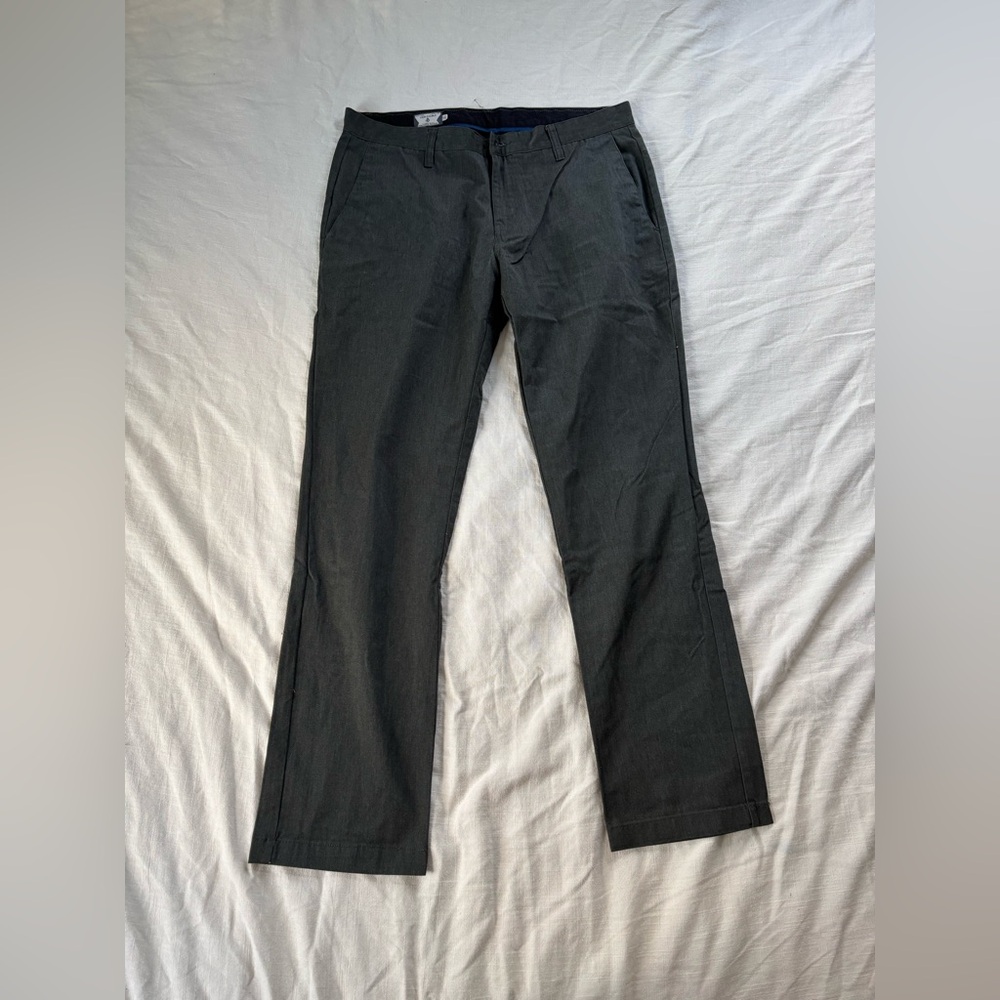 Volcom cotton poly blend tapered chinos 36x32